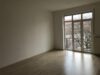 Kleine 1-Zimmer-Wohnung. Der Start auf eigenen Füßen zu stehen. - Wohnzimmer