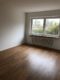 Seniorengerechte 2-Zimmer-Wohnung mit Loggia | Wohnen ab 55. Lebensjahr - Zimmer Musterfoto