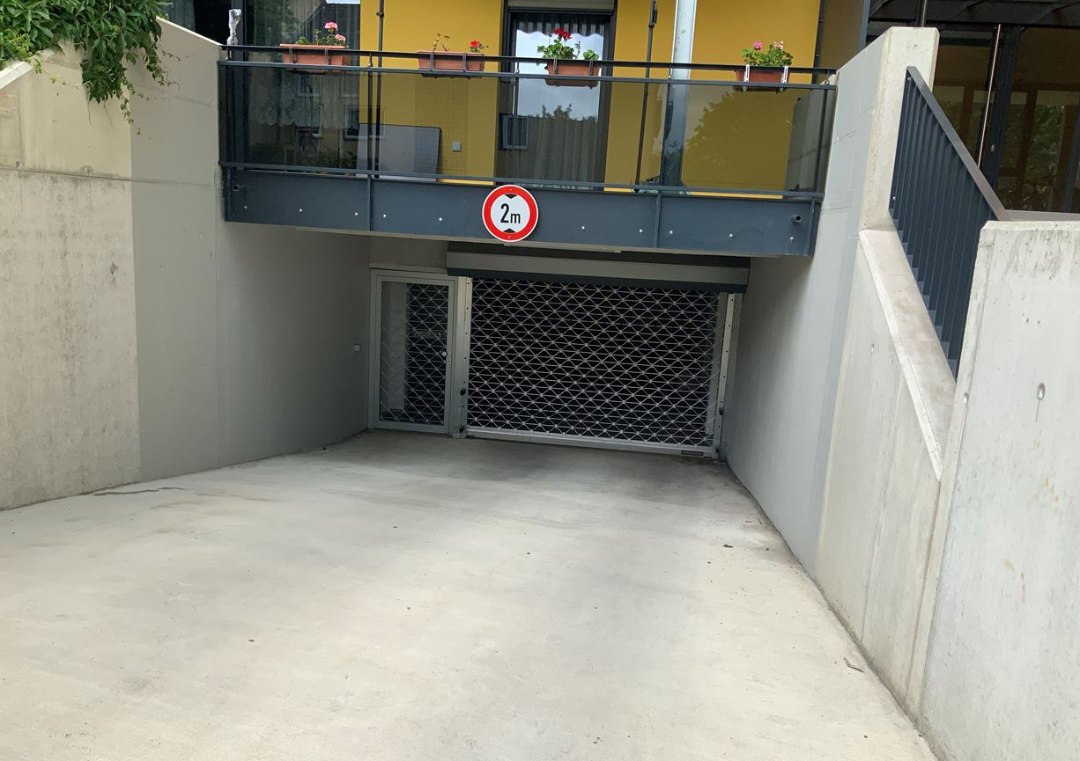 Tiefgaragenstellplatz Birkenallee 59 a in Baunatal-Baunsberg, Birkenallee 59a, 34225 Baunatal