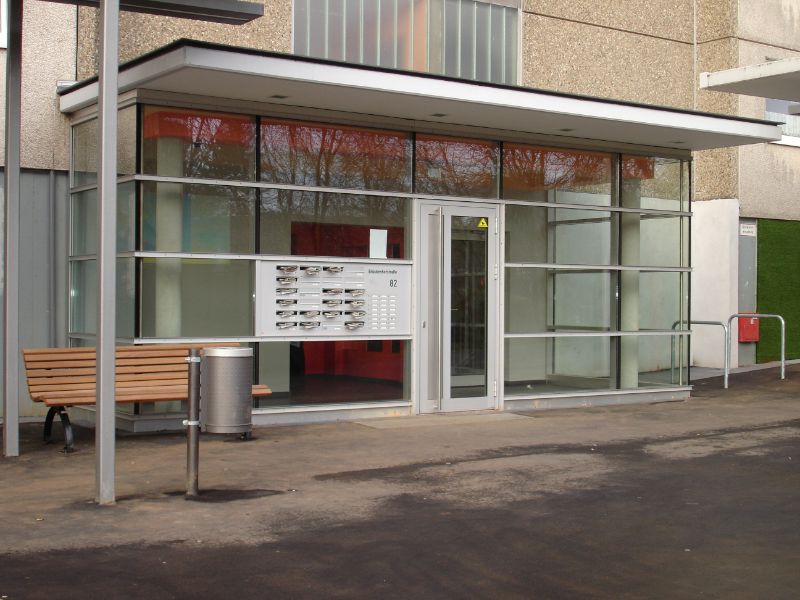 KS-Brückenhof: Großzügige 3-Zimmer-Wohnung, Brückenhofstraße 82, 34132 Kassel