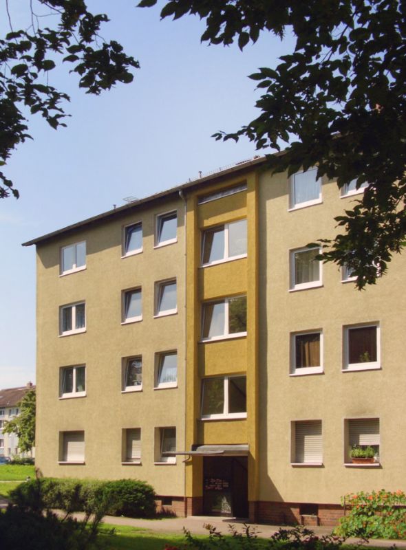 Modernisierte Wohnung mit Platz für die ganze Familie in ruhiger Lage, Birkholzweg 34, 60433 Frankfurt am Main