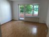 Fertig renovierte 3-Zimmerwohnung in ruhiger Lage sucht Nachmieter! - Wohnzimmer