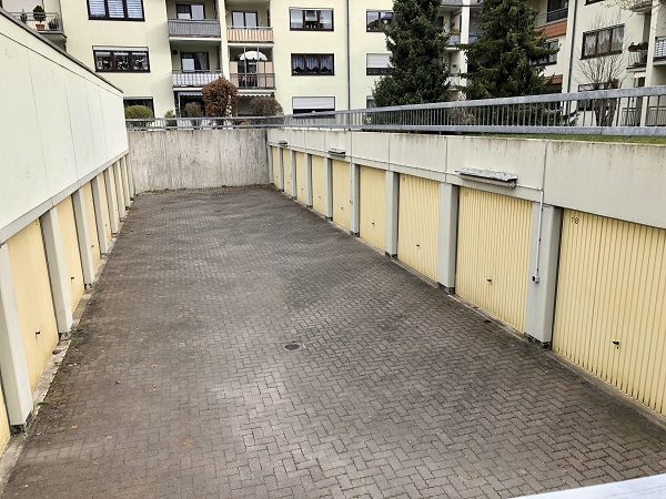 Garage in zentraler Lage in Baunatal zu vermieten!, Dürerstraße/Parken 13-21, 34225 Baunatal