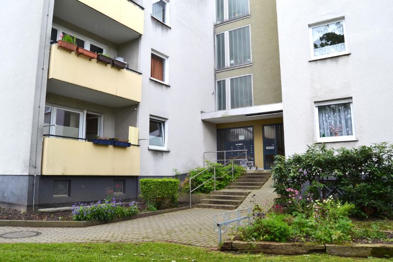 Für die kleine Familie: 3-ZKB-Wohnung in Lohfelden, Am Hang 5, 34253 Lohfelden