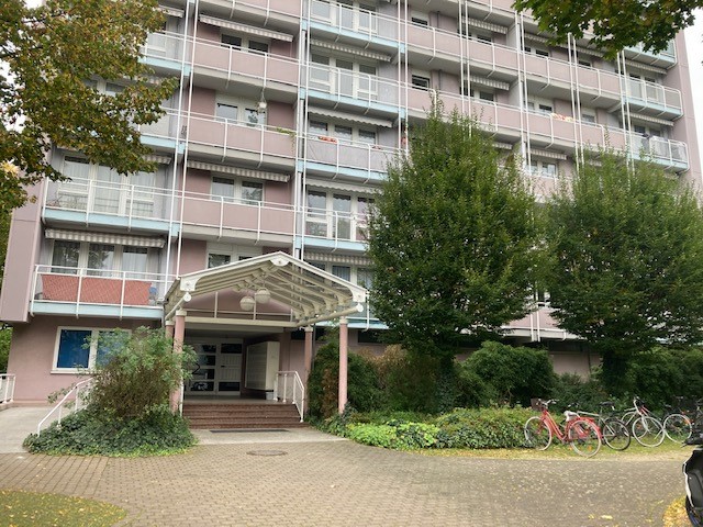 Tolle modernisierte Drei-Zimmer-Wohnung, Bethnal-Green-Straße 19, 63069 Offenbach am Main