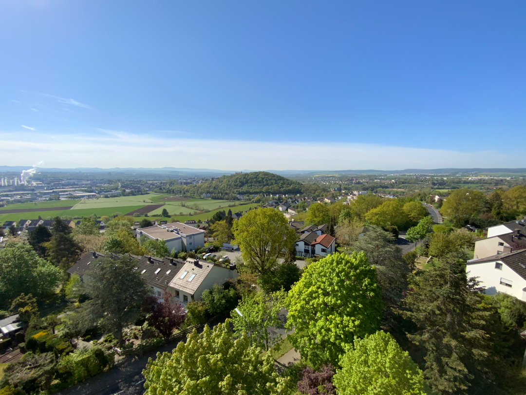 Aussicht inklusive! – Helle 2-Zimmer-Wohnung mit Balkon, Arleser Straße 76, 36039 Fulda