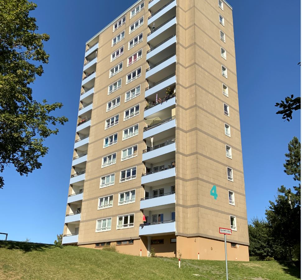 Gut geschnittene 2-Zimmer-Wohnung mit Balkon und Aussicht über Fulda, Adenauerstraße 4, 36039 Fulda