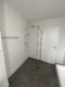 ERSTBEZUG: Moderne 2ZKB mit Balkon - Badezimmer mit Dusche