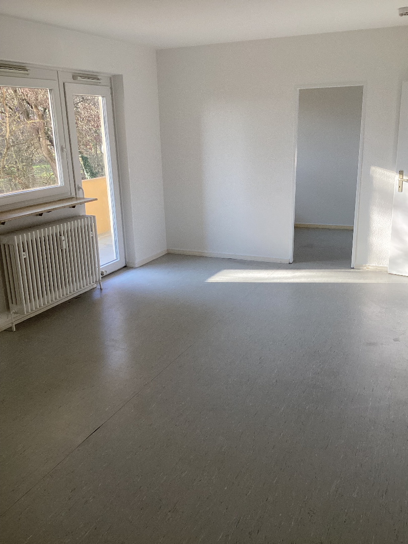 SENIORENWOHNUNG 55+ 2,5-Zimmer Wohnung sucht Sie für die Seniorenwohnanlage Schelmengraben, August-Bebel-Straße 7, 65199 Wiesbaden
