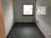 Modernisierte 2 - Zimmer - Wohnung mit Blick in den Taunus - Küche