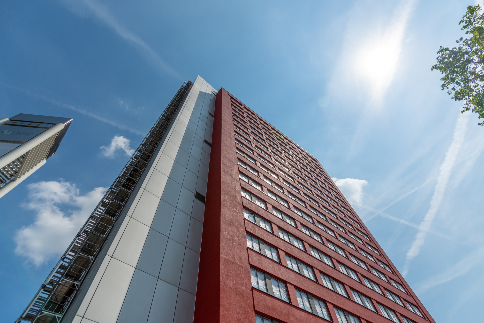 Wohnen im Ruby Tower/ 2.Zimmerwohnung mit Blick auf die Skyline im 15. Obergeschoss, Lyoner Straße 40, 60528 Frankfurt am Main