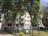 Frisch modernisierte 3-Zimmer-Wohnung in zentraler Lage in Frankfurt! - Gebäude Hinteransicht