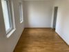 Moderne 4-Raumwohnung mit Balkon im Zentrum-Süd - Referenzbild Schlafen.jpg