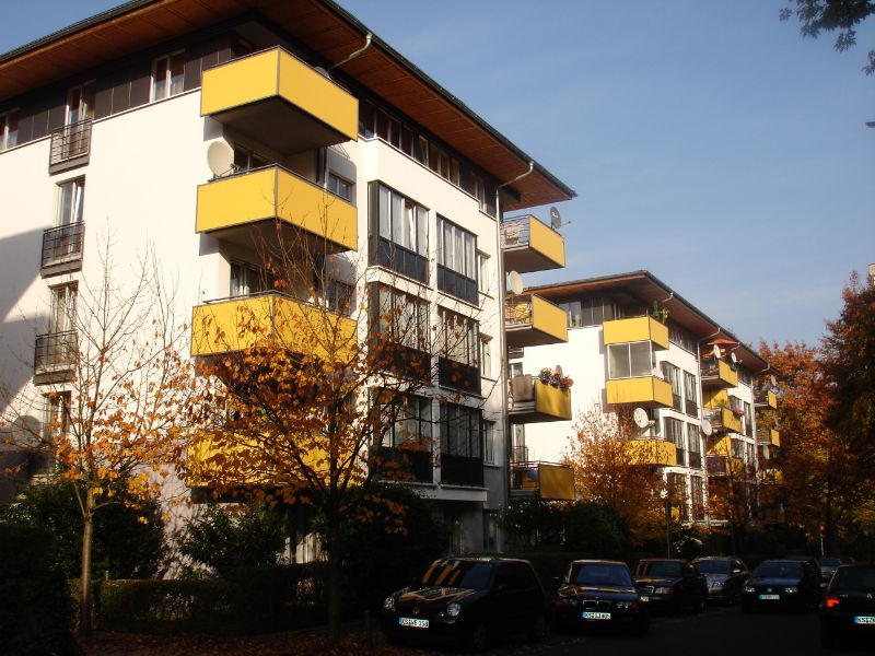 KS-Brückenhof: Schöne 3-Zimmer-Wohnung mit WBS, Dietrich-Bonhoeffer-Straße 6, 34132 Kassel