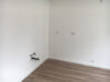 91101/27 - Schöne, helle 3-Raum-Wohnung im EG mit Terrasse zum grünen Innenhof - Teilansicht Küche.JPG