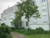 47104/39 Charmante 3-Zimmer-Wohnung mit Balkon in D-Wittlaer - HHW 5-9 Rückansicht Haus.jpg
