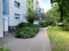 Bereit zum Einzug! 2 Zimmer Wohnung - Hauseingangsbereich
